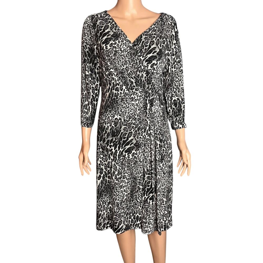 Tahari ASL Leopard Print Dress 12 Empire Waist Stretchy Wrap Preppy Career Luxe